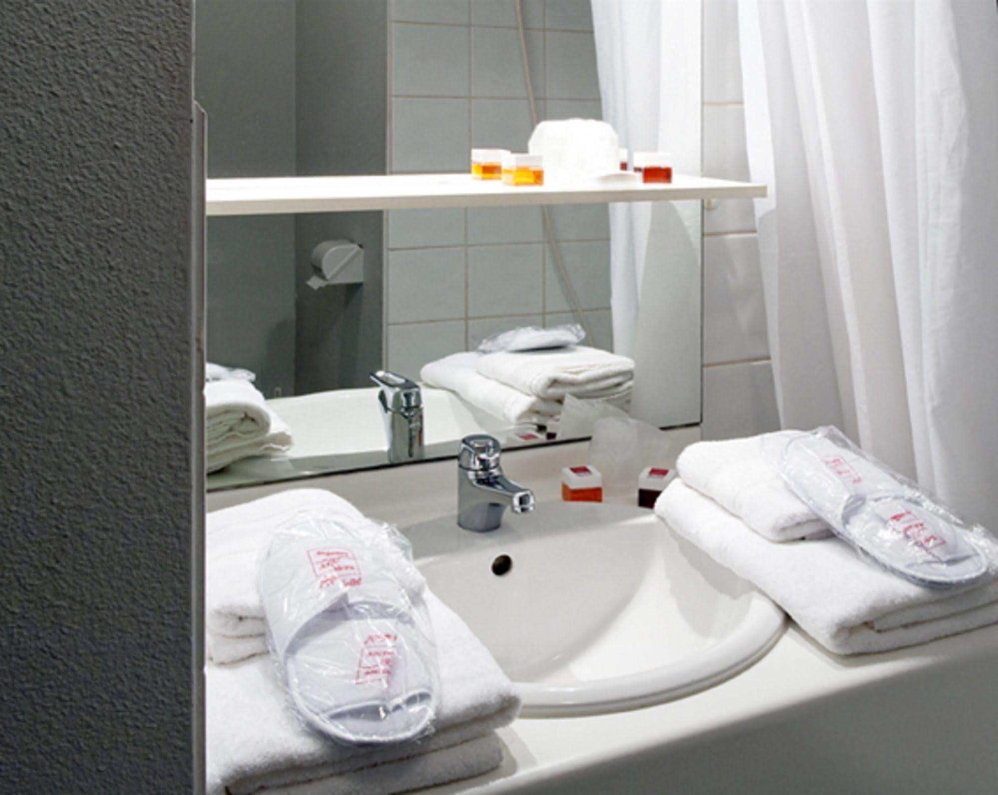 Sejours & Affaires Nantes La Beaujoire Aparthotel Exterior photo